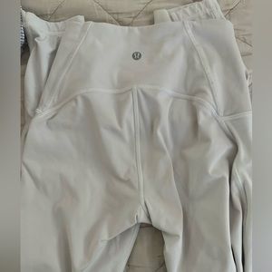 White Lululemon leggings